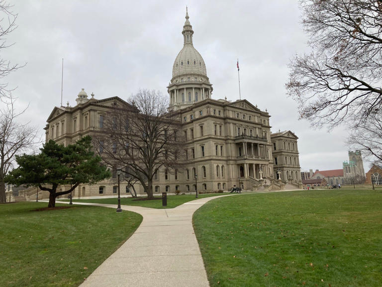 Michigan 2025 tax season where s my refund how soon will state