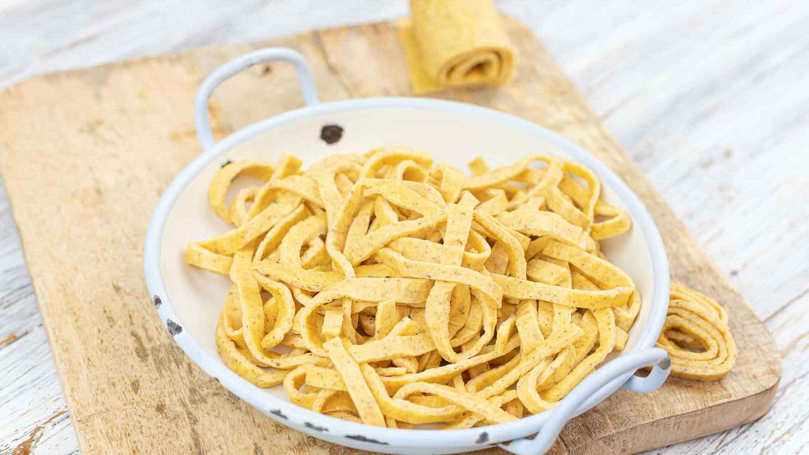 19 Low-Carb Pasta Recipes That Are Big on Flavor