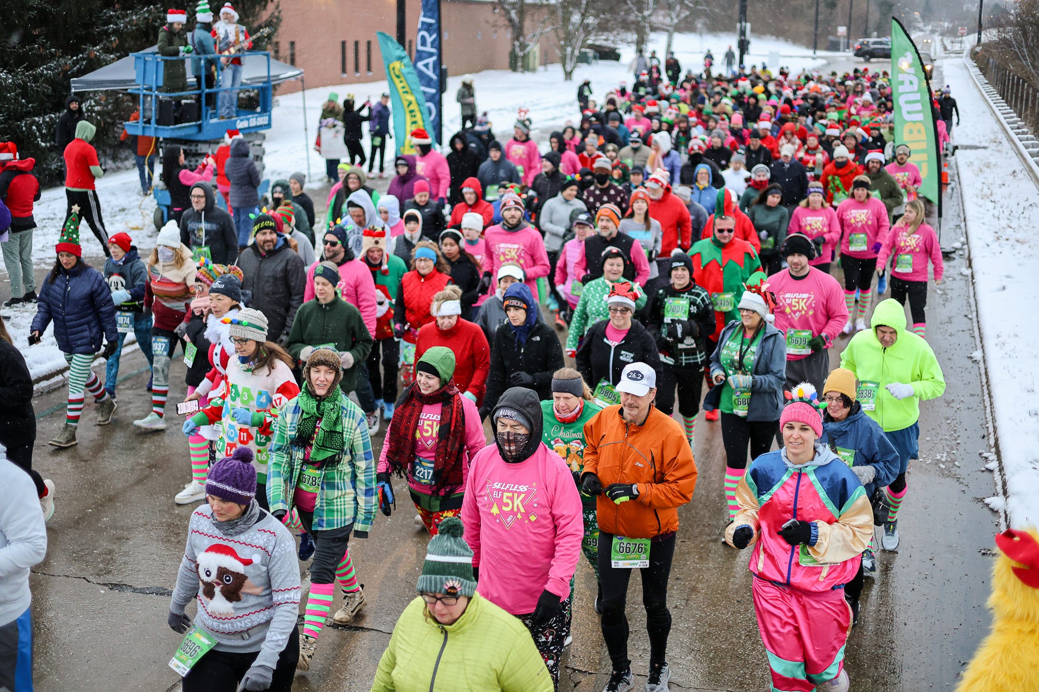 Selfless Elf 5K returns to Akron on Saturday with new team option
