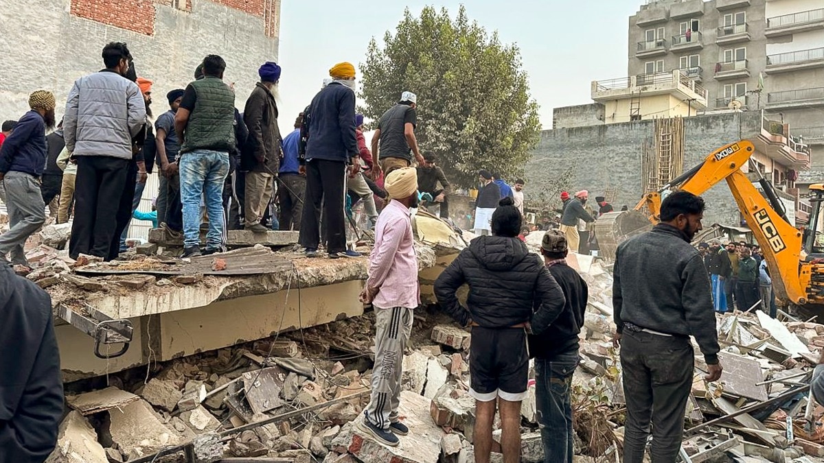 Mohali Building Collapse Toll Rises To 2, Efforts On To Rescue Trapped ...