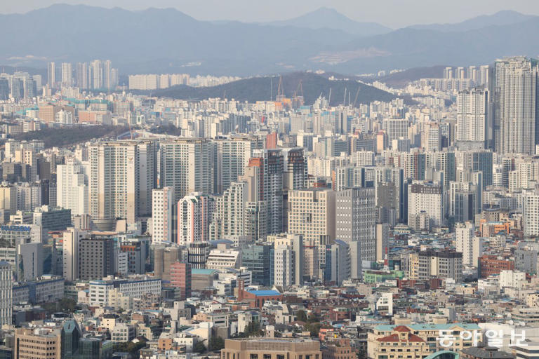 “내년 집값 양극화 심해질 것”…공급절벽에 전세가 상승 전망