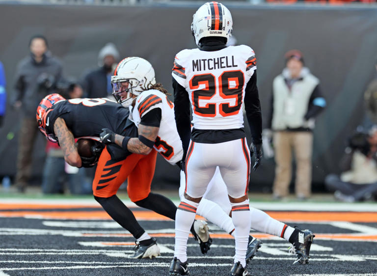 Browns, DTR look embarrassingly overmatched – Terry Pluto’s Halftime ...