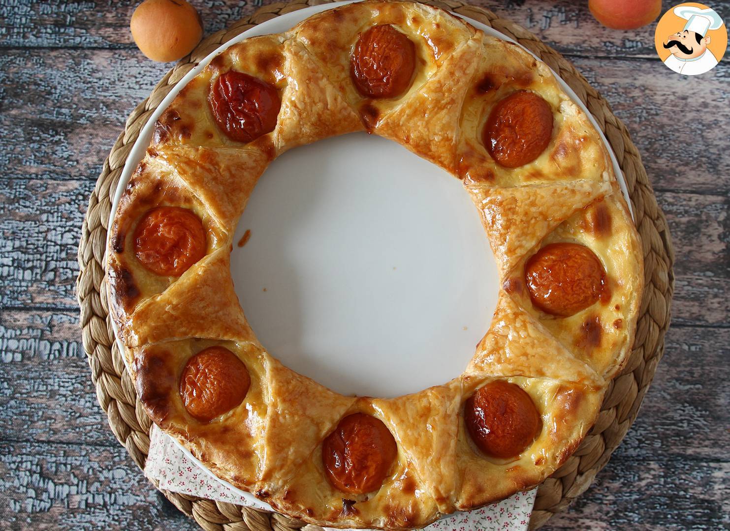 Tarte oranaise - blätterteig, konditorcreme und aprikosen