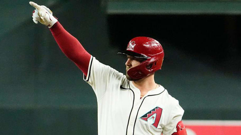 Arizona Diamondbacks Christian Walker (53) reacts after hitting an RBI-single against the San Francisco Giants in the fourth inning at Chase Field in Phoenix on Sept. 25, 2024. | Rob Schumacher/The Republic / USA TODAY NETWORK via Imagn Images