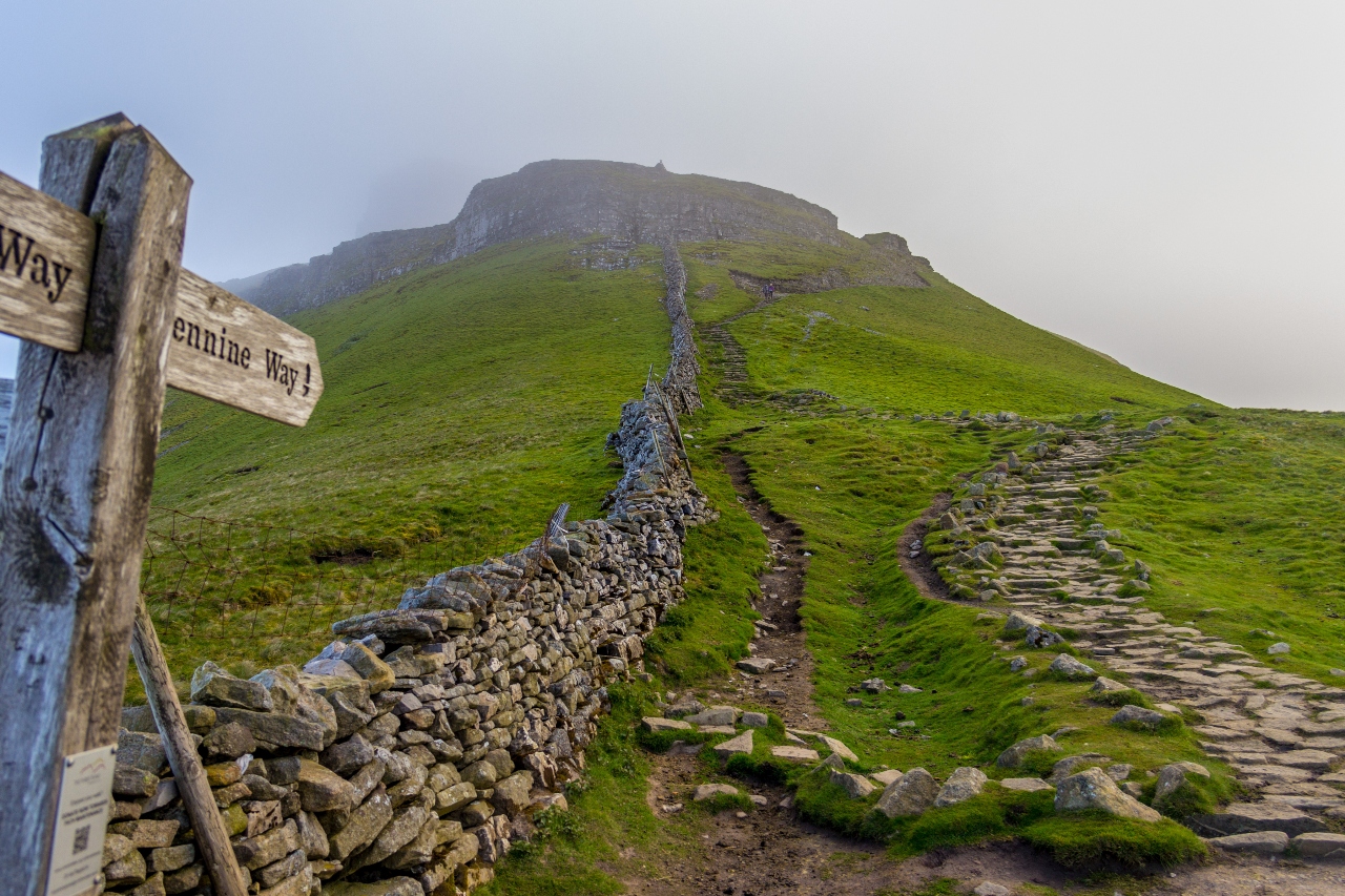 5 breath-taking hiking trails in England to get lost in nature