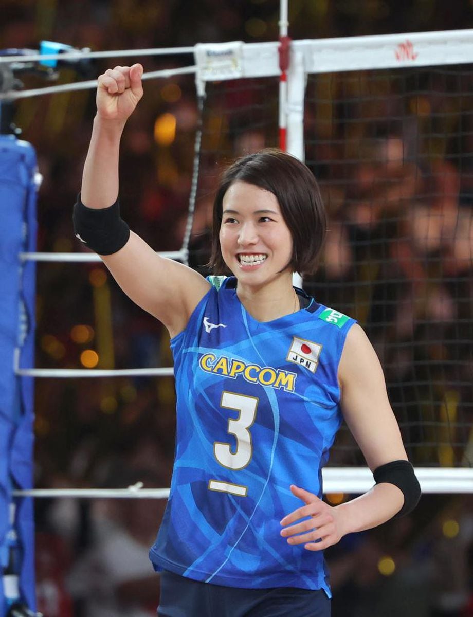 サインバレーボール セルビア