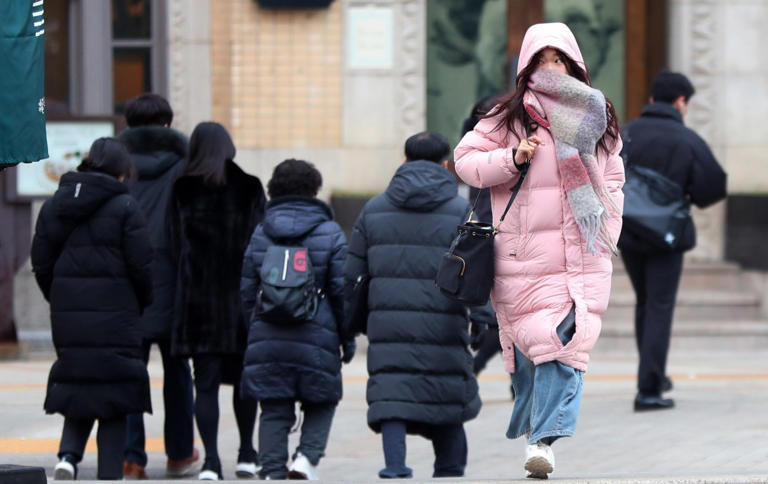 내일 아침 최저 영하 14도… 주말까지 강추위