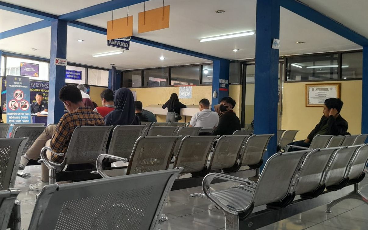 Inilah Tarif Baru SIM Mulai 1 Mei 2025: Hindari Tilangan!