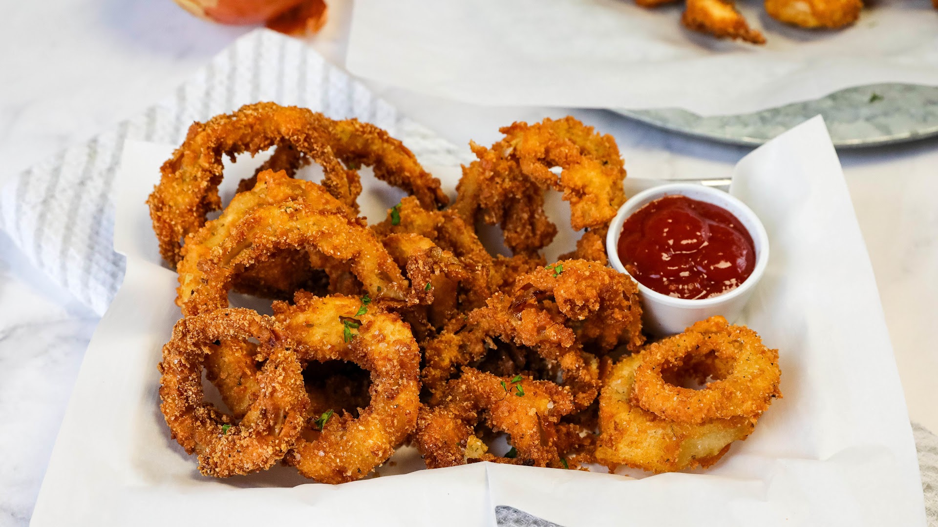 We Love Snacking On Onion Rings And These Are Flavorful Ones - Old ...