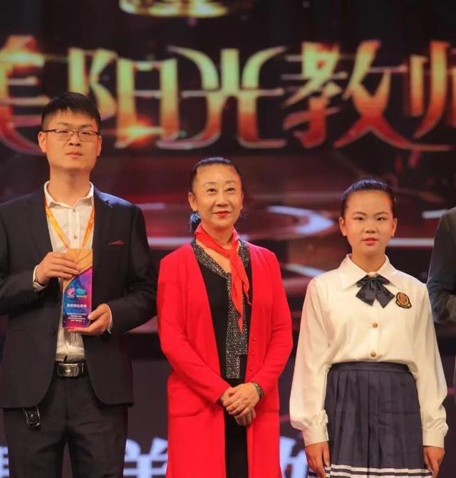 62������赸��Э��ԭ��ϯ����ȥ��!14��μӹ���,�������ع�