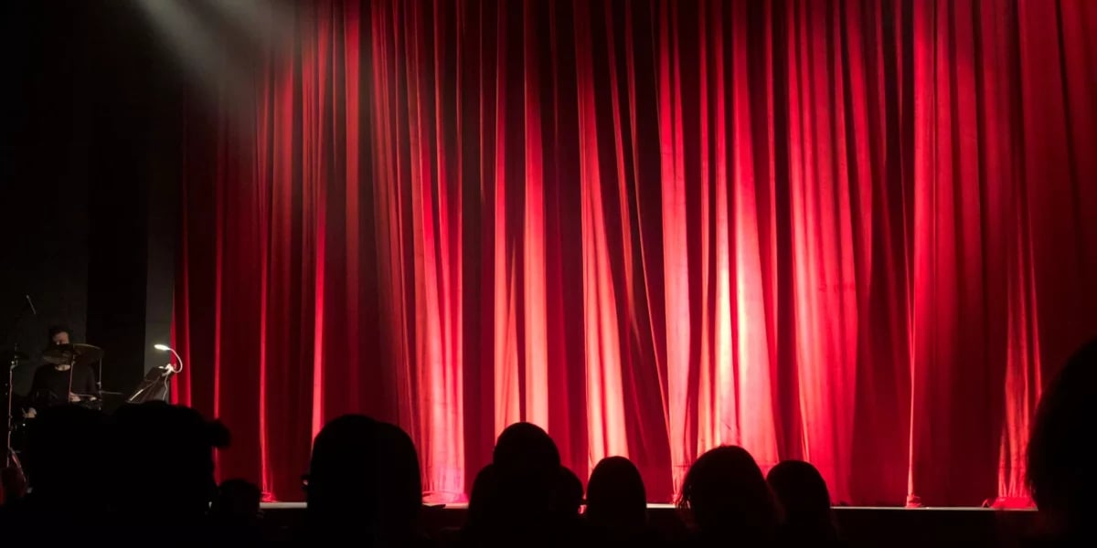 „Dinner for One“: Original trifft auf steirische Variante in Graz