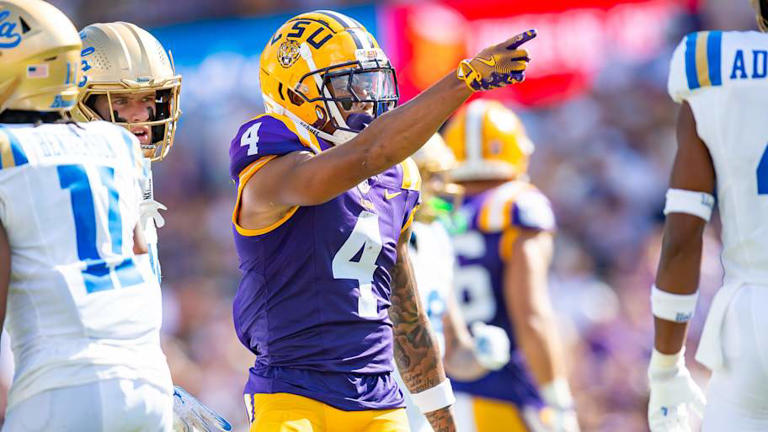 CJ Daniels signals first down as the LSU Tigers take on UCLA at Tiger Stadium in Baton Rouge, LA. Saturday, Sept. 21, 2024. | SCOTT CLAUSE/USA TODAY Network / USA TODAY NETWORK via Imagn Images