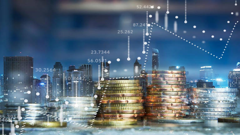 FII buying spree stretches to day six with ₹3,333 crore inflow; DIIs flip to selling