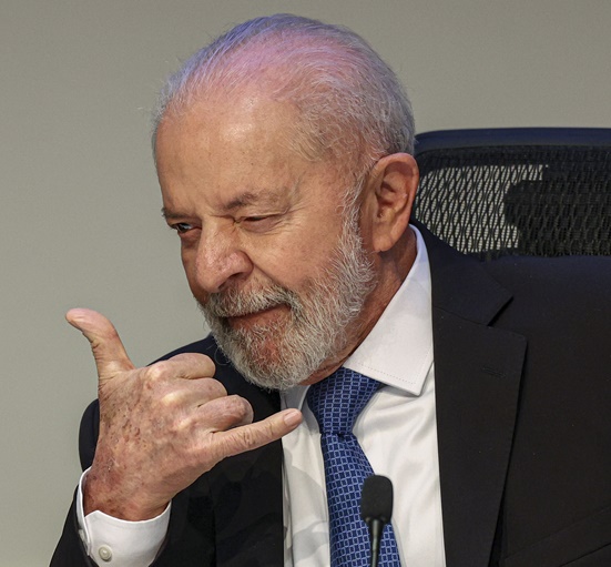 Brasil em crise: 2024 foi ruim e 2025 promete ser pior, aponta pesquisa