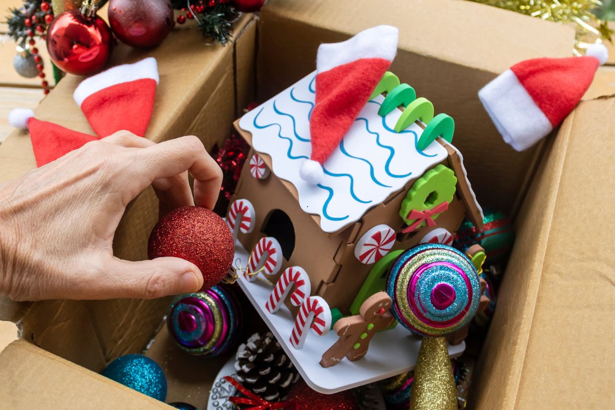 When is 12th Night 2025? Why there are two different dates for Twelfth