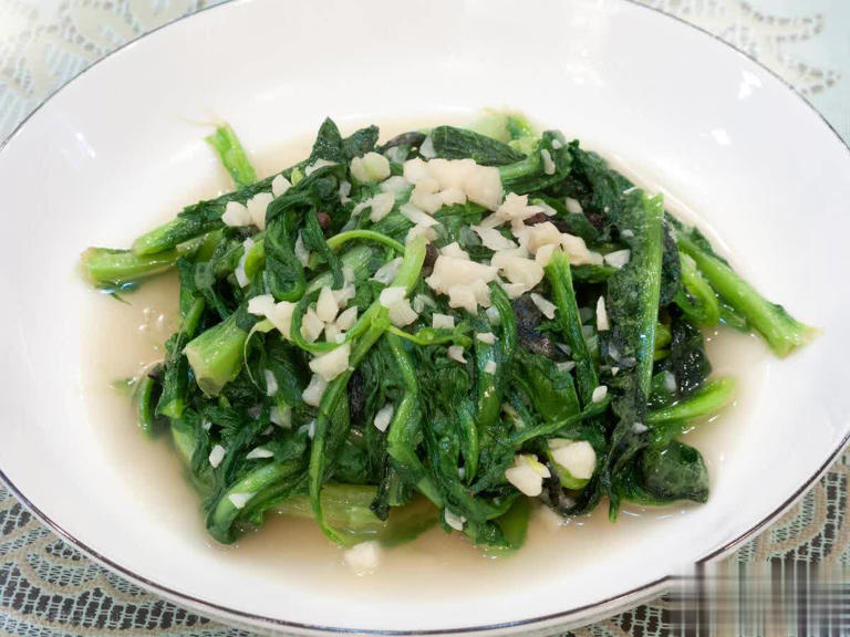 冬天，这4种蔬菜，菜农从不会打农药，很多都自吃
