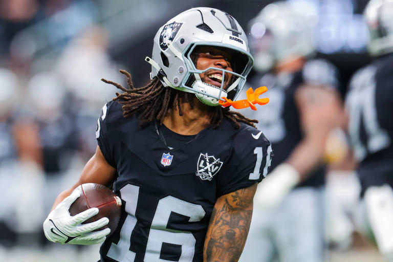 Raiders report WR says it ‘feels great’ to hit personal milestone