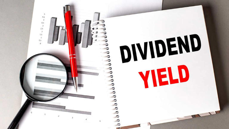 The FTSE 100’s full of passive income opportunities to consider!