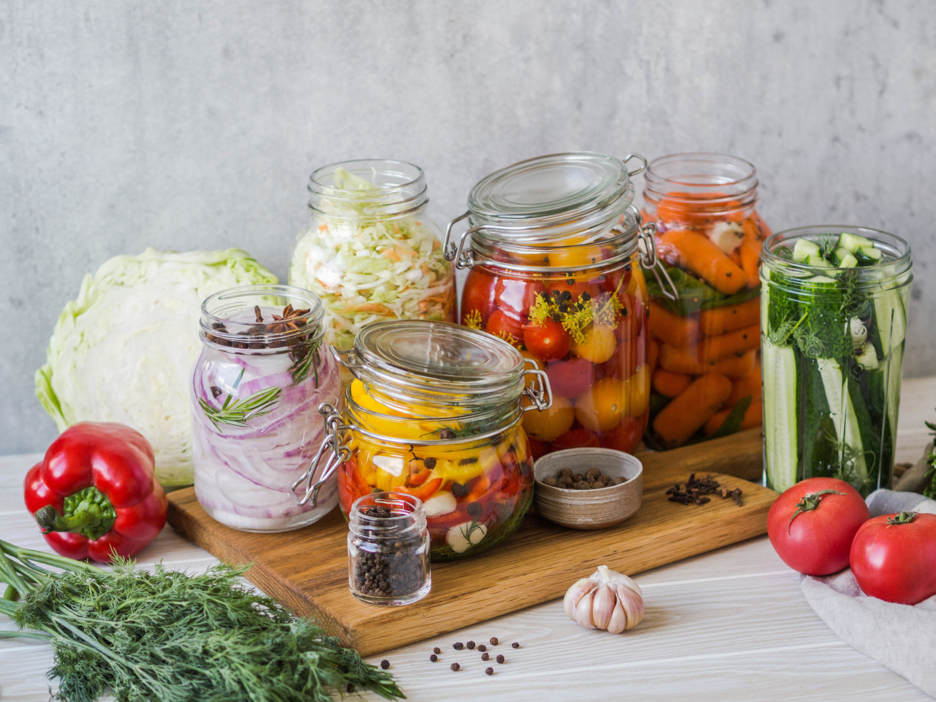 Gutes aus dem Glas: Leckere Rezepte für Eingelegtes