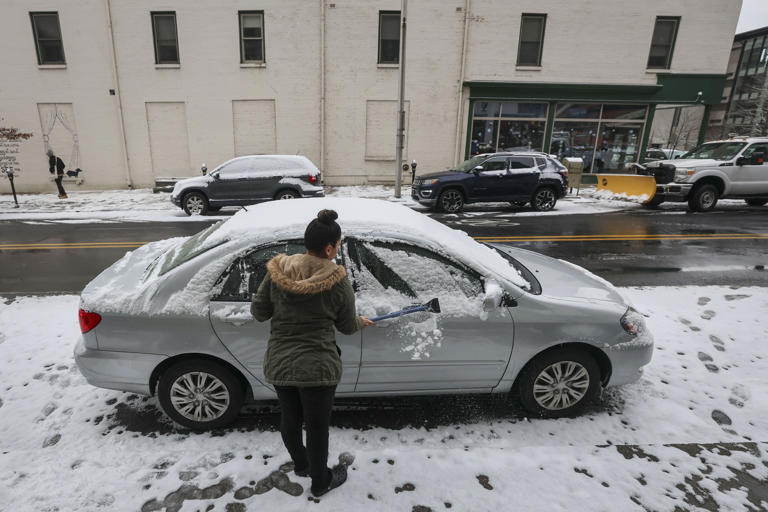 Photos from the Lehigh Valley’s 1st snow of 2025. How much did we get?