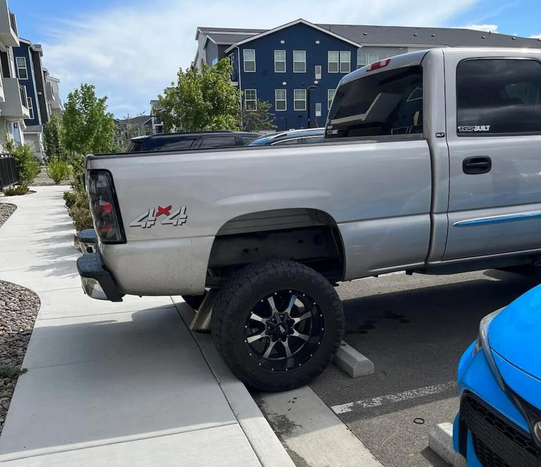 Resident shares photo of inconsiderate neighbor&rsquo;s parking job: &lsquo;An 