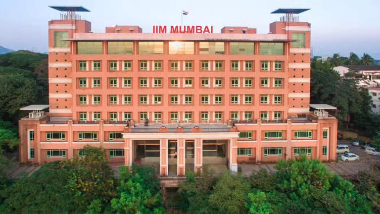 Iim Mumbai Launches Next-gen Pg Diploma In Financial Economics And 