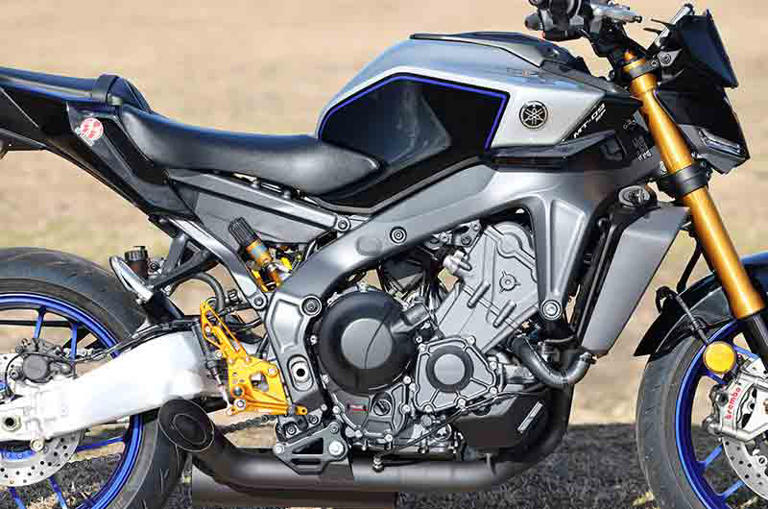 SP忠男から MT-09／SP（'24〜）用フルエキ「POWERBOX FULL RS ブラック