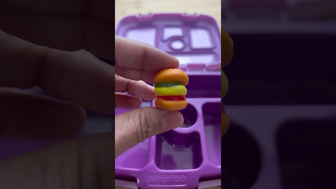 Find out what a kid's reaction looks like when her entire lunch is made ...