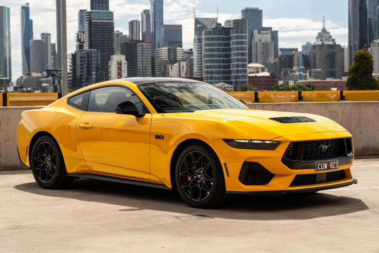 2025 Ford Mustang GT Fastback review