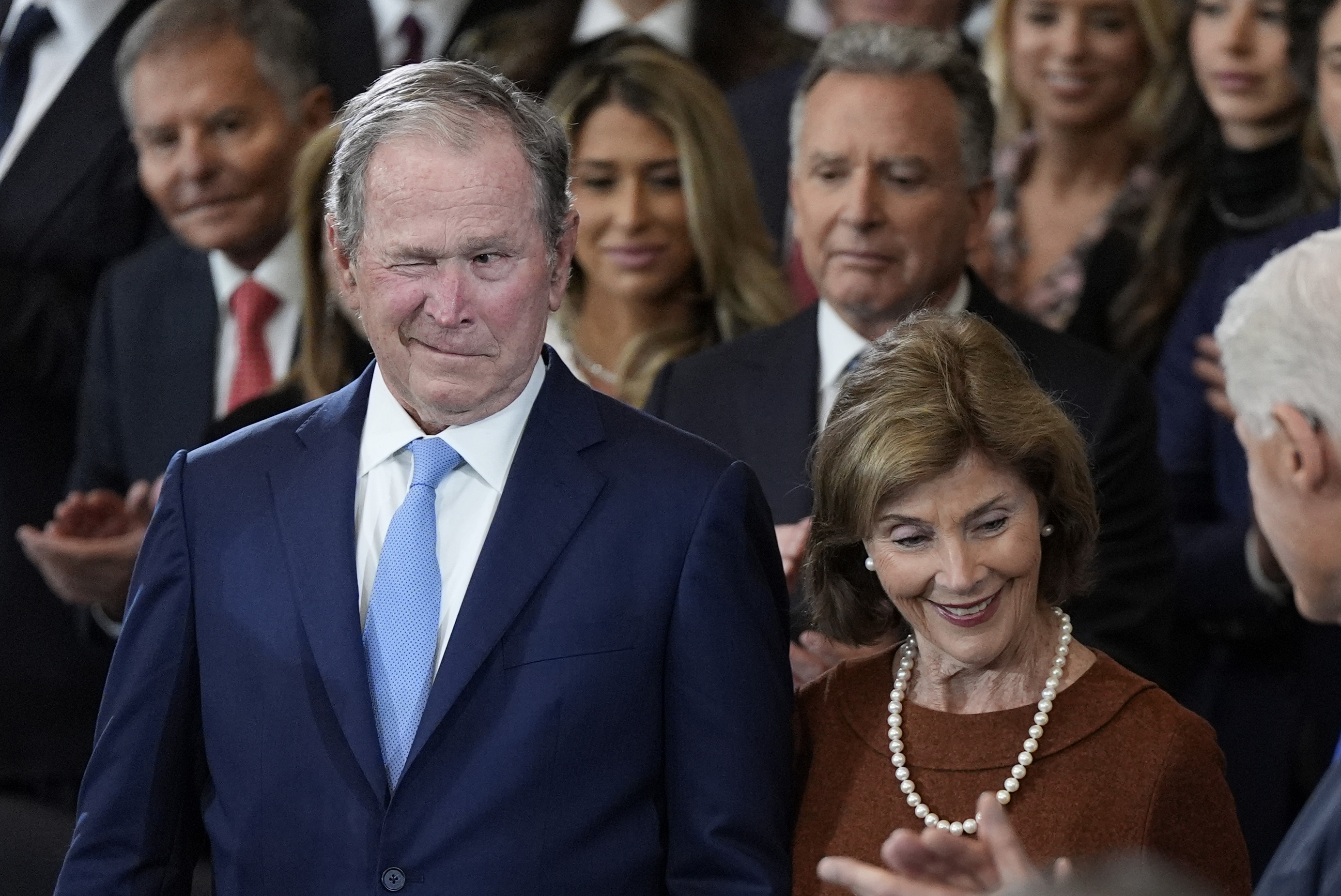 Jenna Bush Hager says dad W. Bush’s viral inauguration faces are