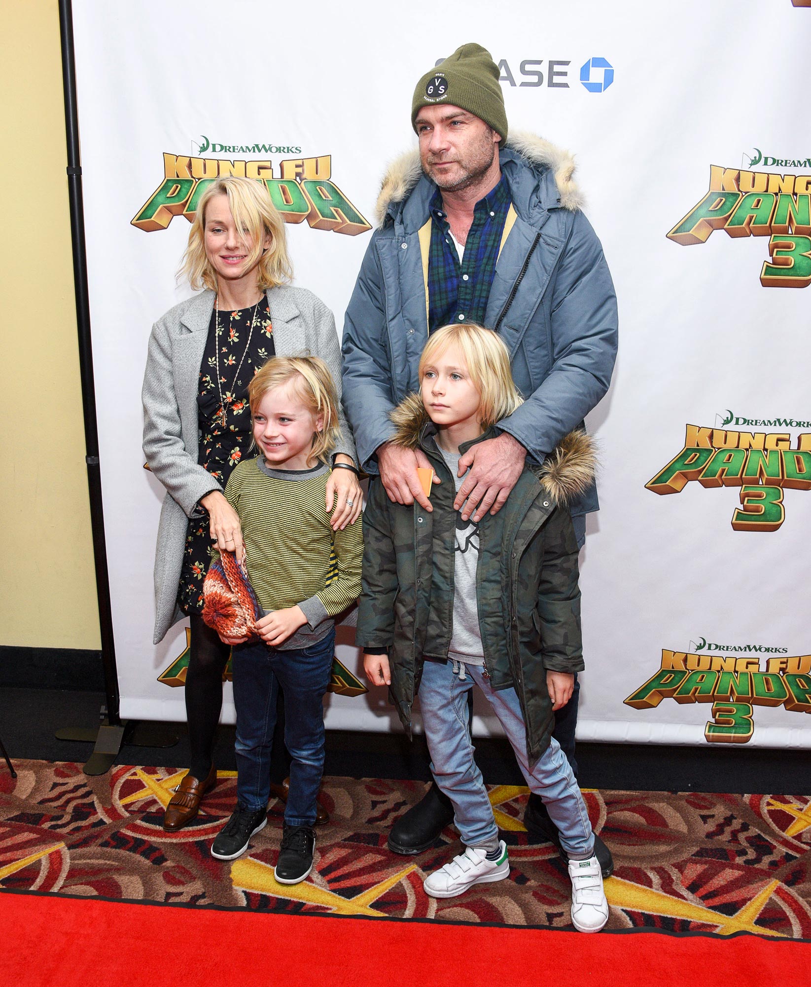 Naomi Watts Details Fertility Struggles During Liev Schreiber Relationship