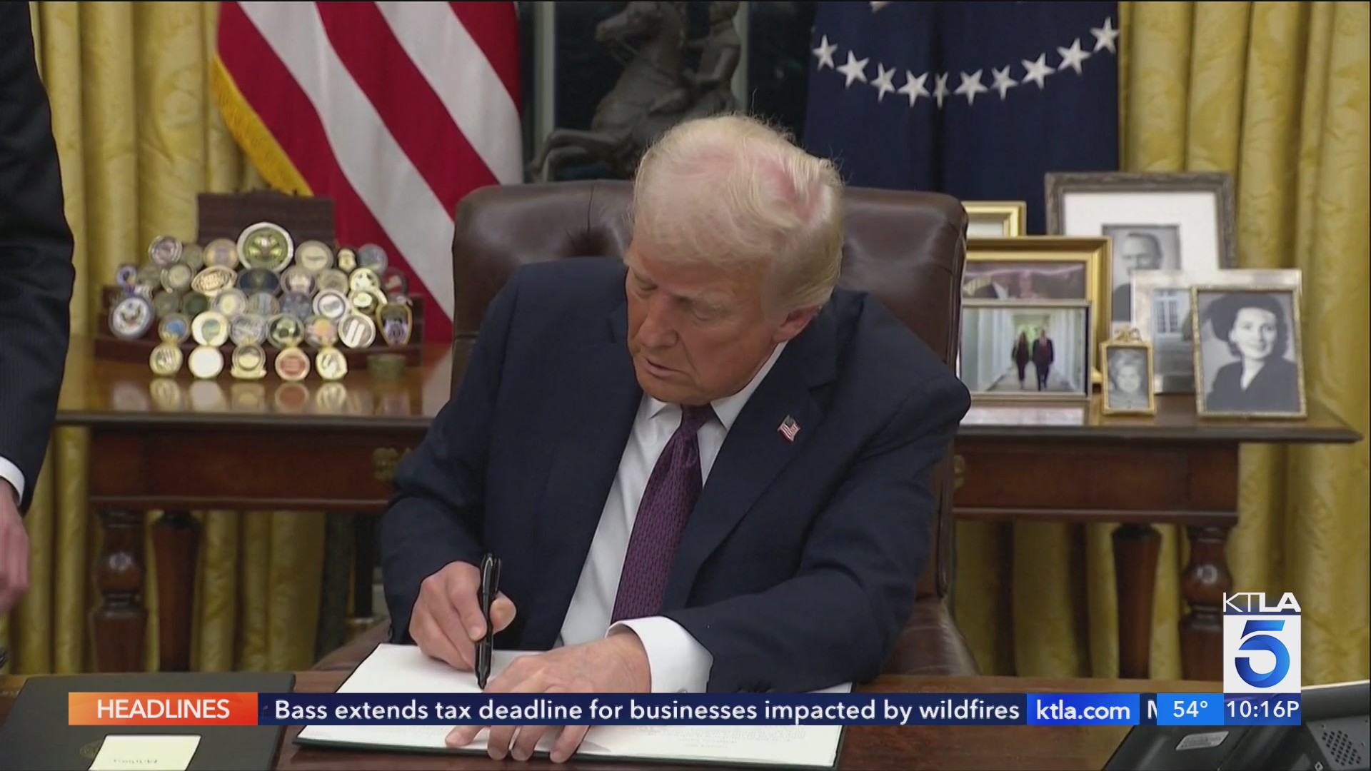 New Trump executive orders crack down on immigration