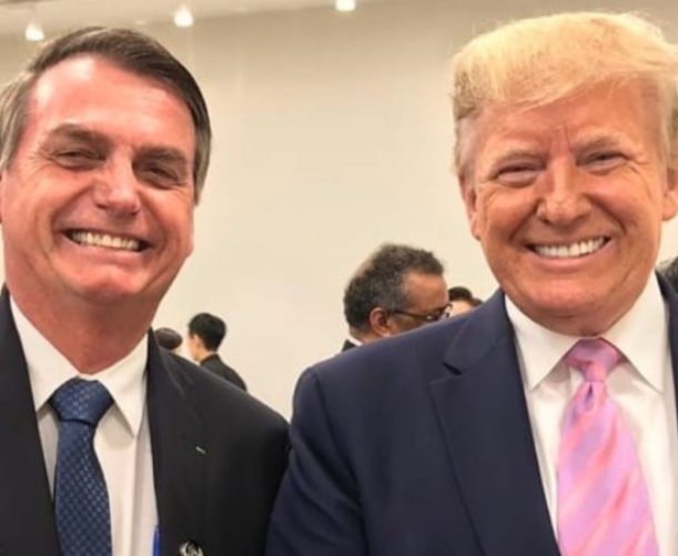 Bolsonaro é chamado de "vira-lata de Trump" ao vivo na CNN.