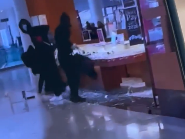 Warmington: Latest smash-and-grab robbery puts Mississauga jewelry ...