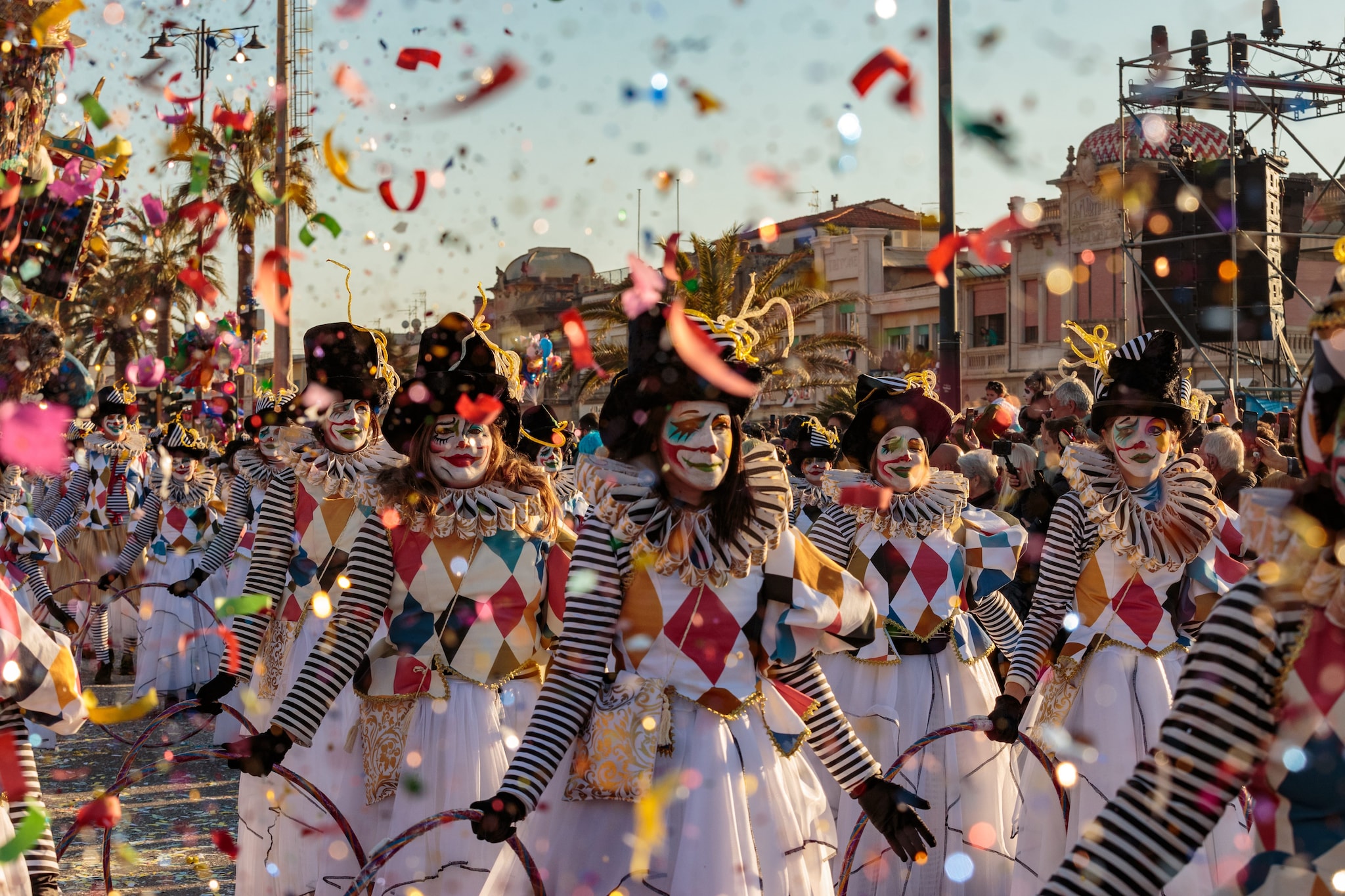 Carnevale 2025, tutte le date e il calendario dei festeggiamenti quando inizia e quando finisce