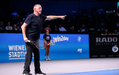 Boris Becker als Beute in "Celebrity Bear Hunt" bei Netflix