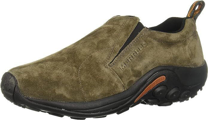 The best slip-on shoes to wear at the airport for the security line