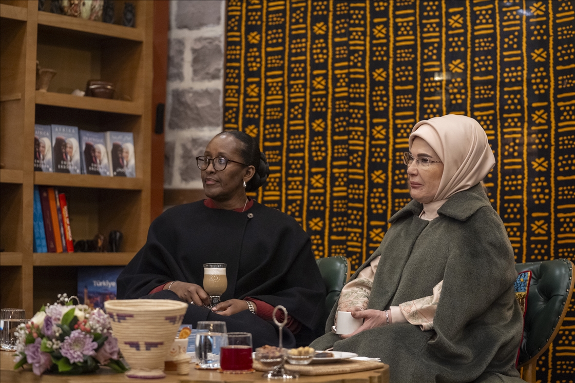 Emine Erdoğan, Ruanda Cumhurbaşkanının eşi Jeannette Kagame ile bir araya geldi