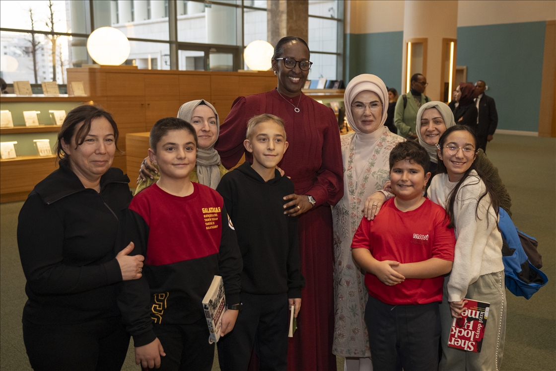 Emine Erdoğan, Ruanda Cumhurbaşkanının eşi Jeannette Kagame ile bir araya geldi