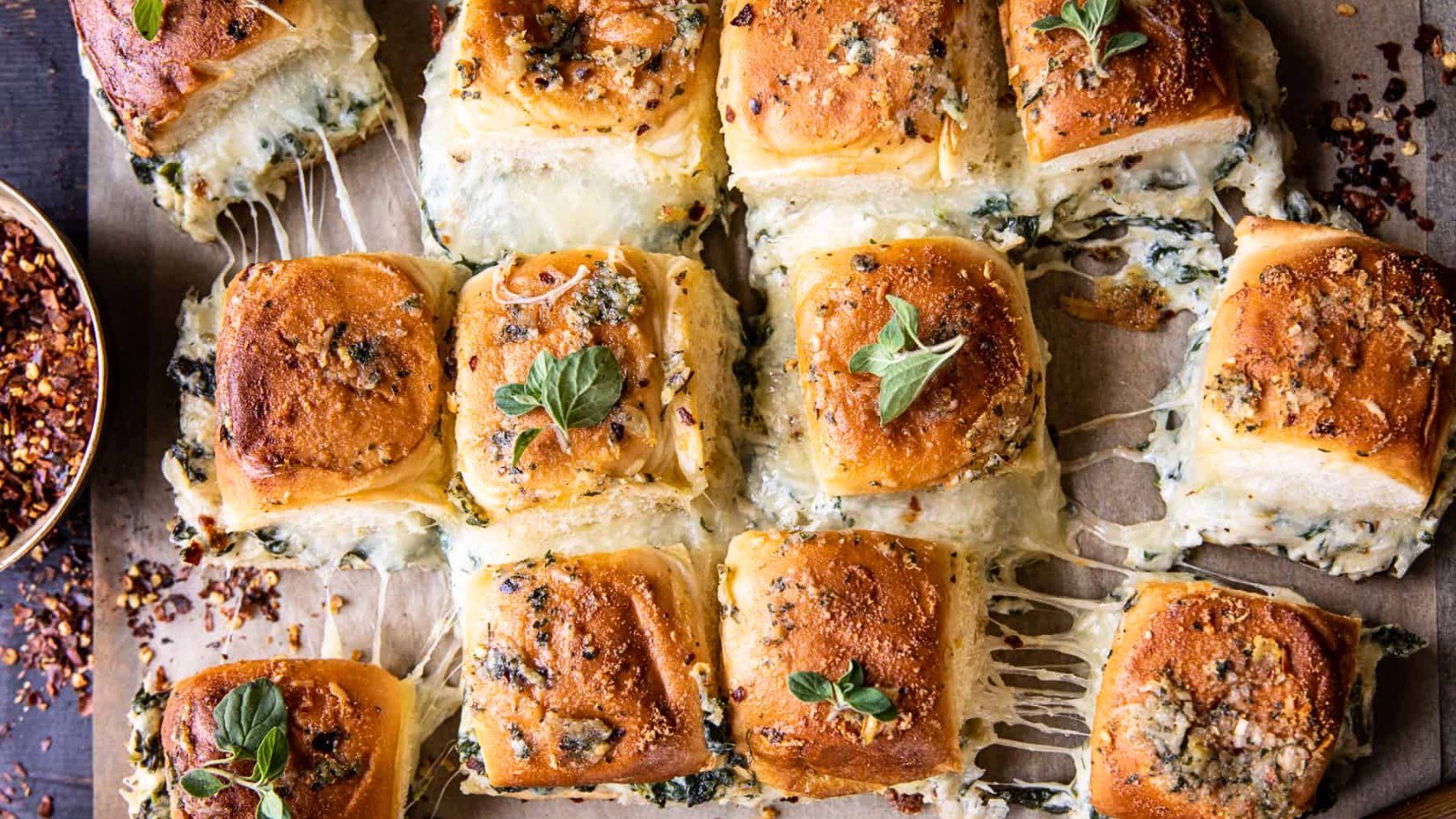 15-yummy-slider-recipes-that-ll-be-the-first-to-disappear