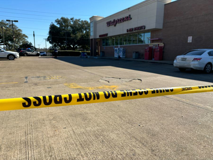 Walgreens murder suspect: decade long criminal history reveals Caddo D A Walgreens murder suspect: decade long criminal history reveals Caddo D A