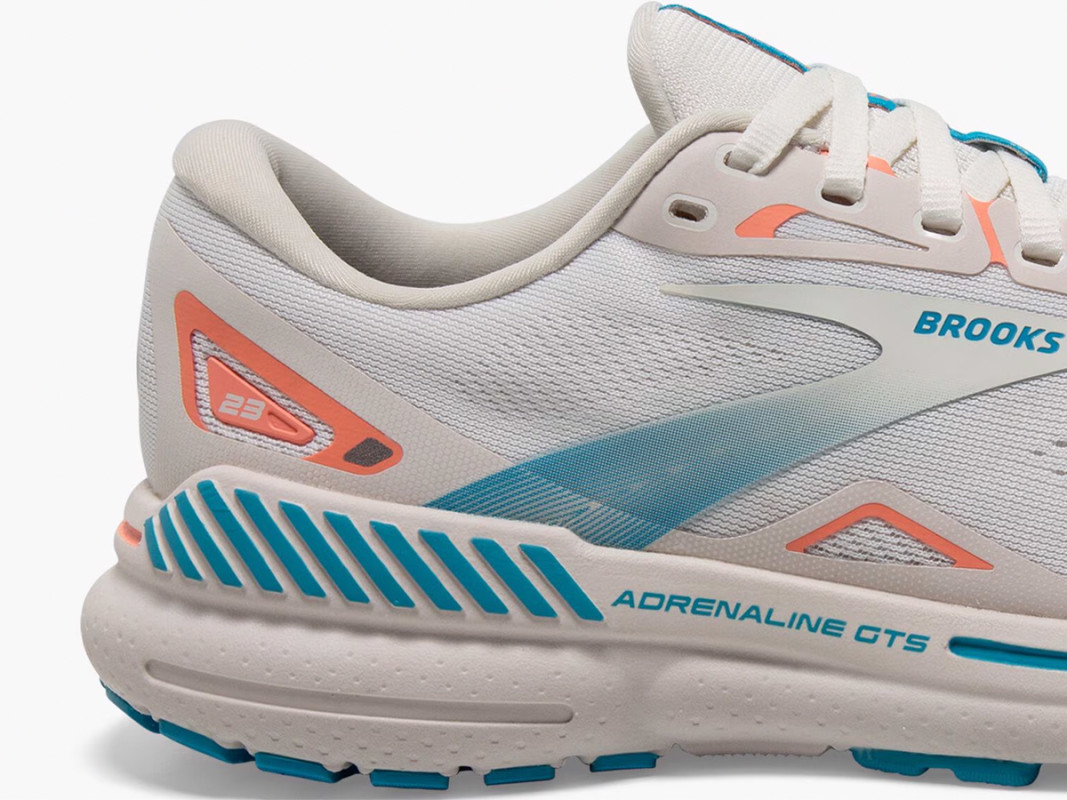 discount brooks running shoes