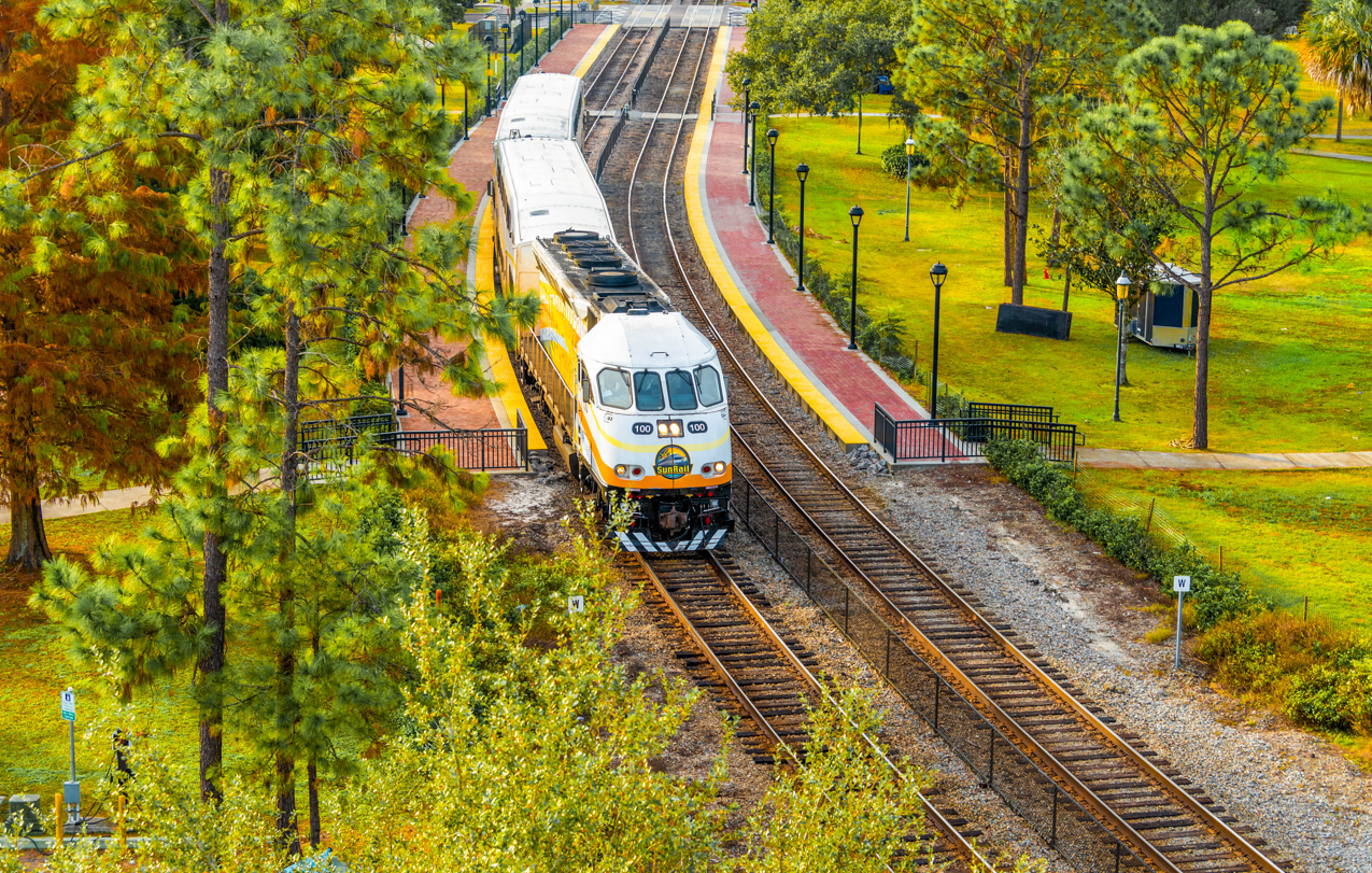 SunRail extends hours with new late-night train service