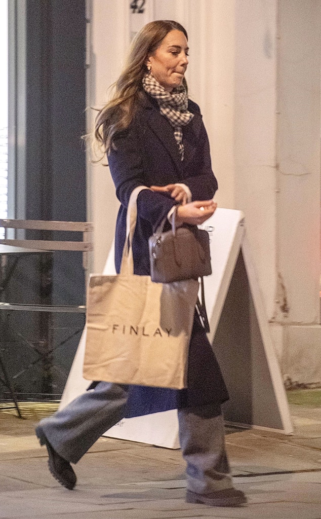 Kate Middleton Makes Rare Outing Amid Cancer Treatment Remission(02)