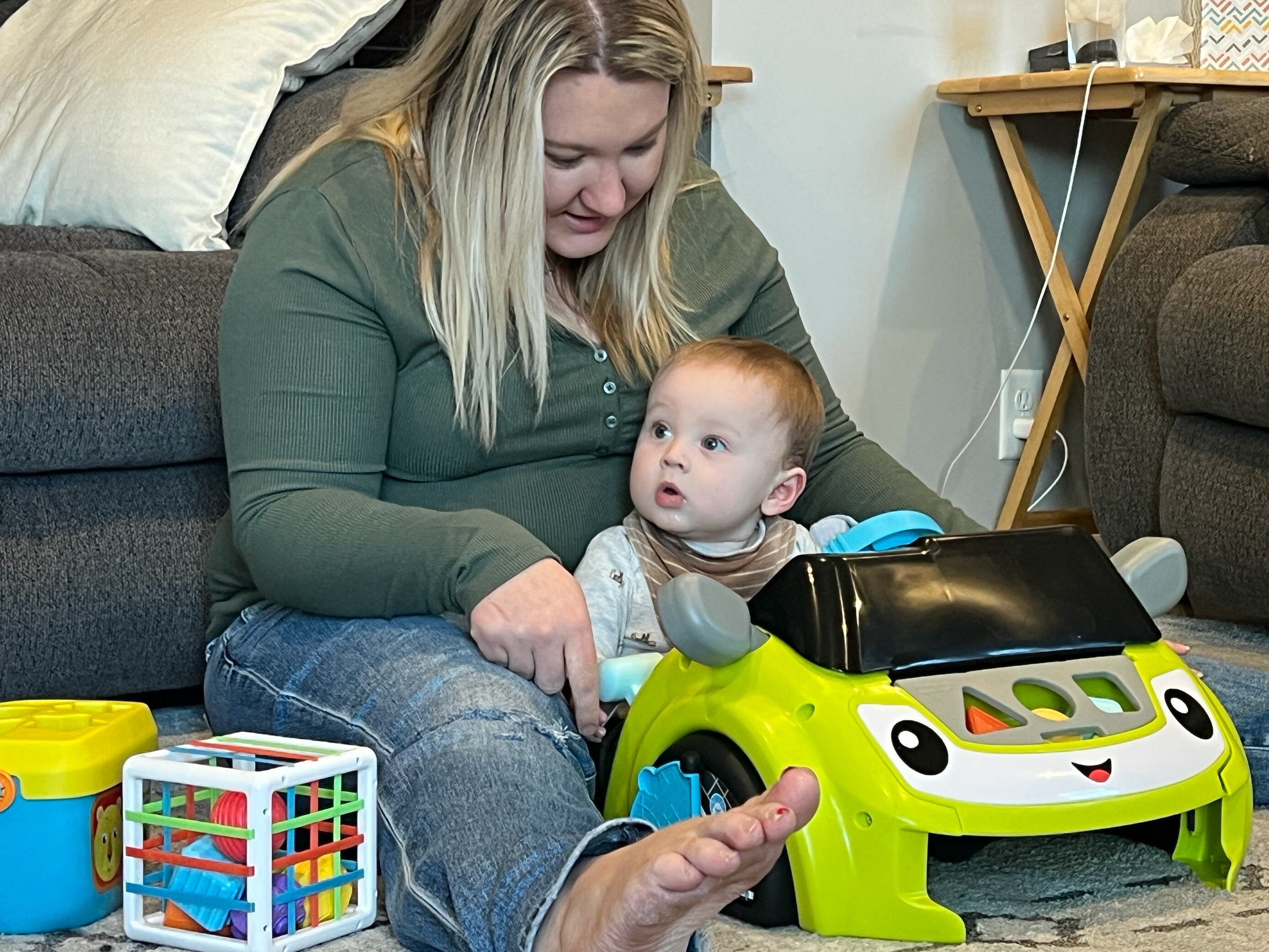 Mother relives crash that sent her, baby into icy Liberty creek