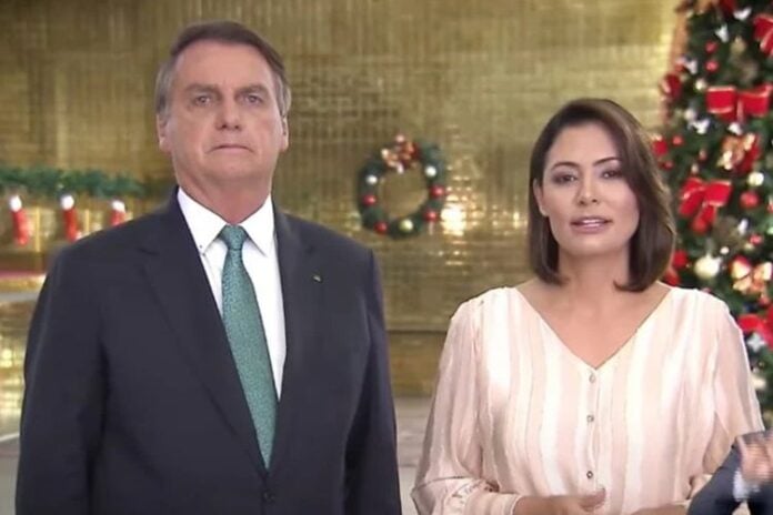 Jair Bolsonaro e Michelle Bolsonaro – Foto: YouTube/Gov