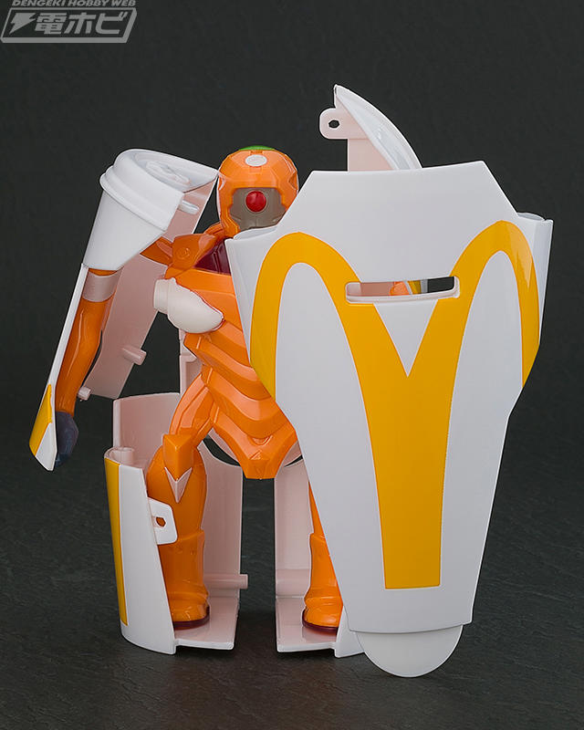 ビッグマックやポテトがエヴァに完全変形！話題の「マクドナルド