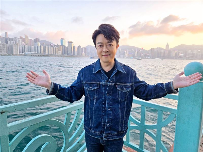 翁立友飛香港演出。（圖／豪記唱片提供）