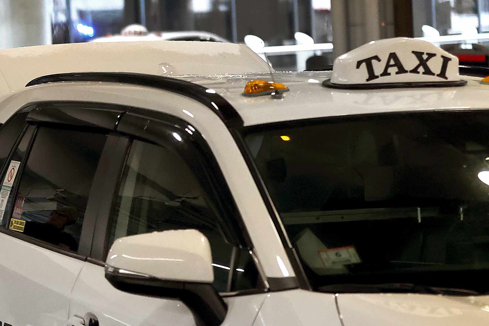 Taxi Driver Says He ‘Had No Idea’ Bank Robber Hailed Him for Getaway
