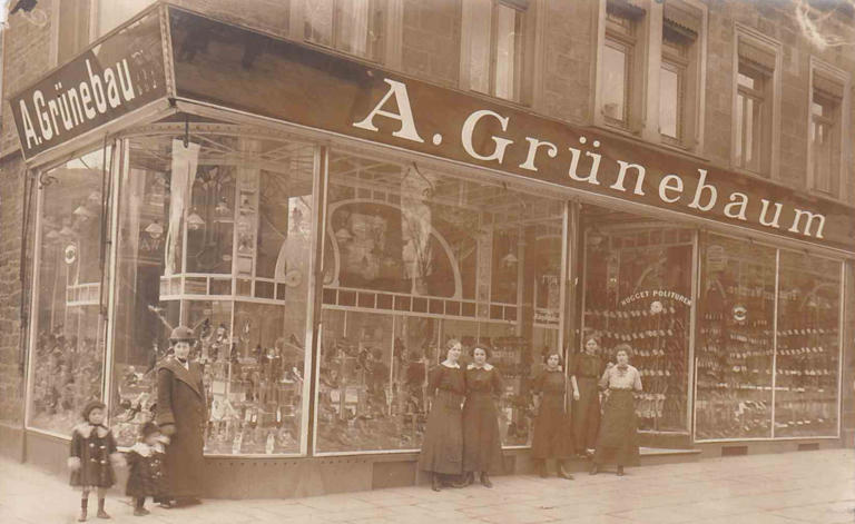 Nazis shattered her family's store in 1938. She just learned it's still there
	